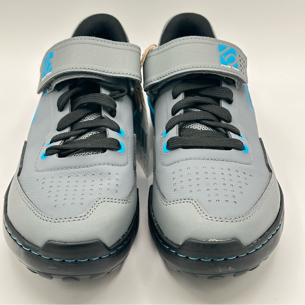 Women’s Adidas Five Ten 5.10 Kestrel Lace Carbon Cyan Mountain Bike shoe… - Picture 2 of 11
